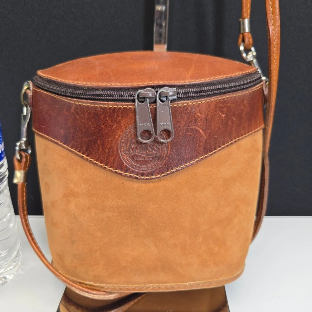 Vintage GH Bass Leather Crossbody Bucket Bag British Tan Canteen Field Heritage